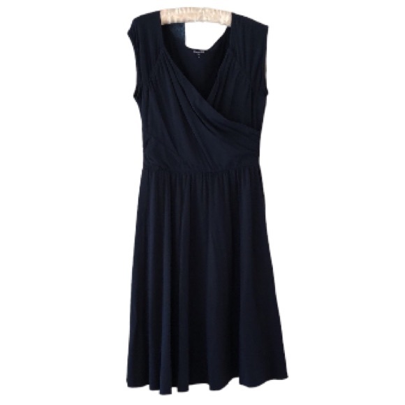 Garnet Hill Juliet Knit Dress in Navy - Picture 4 of 8